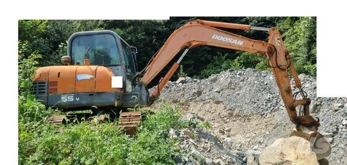 Doosan SL 55 VP Miniekskavaatorid < 7 t