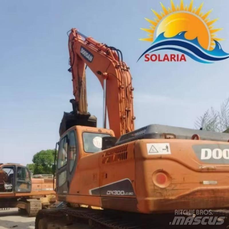 Doosan DX 300 Roomikekskavaatorid