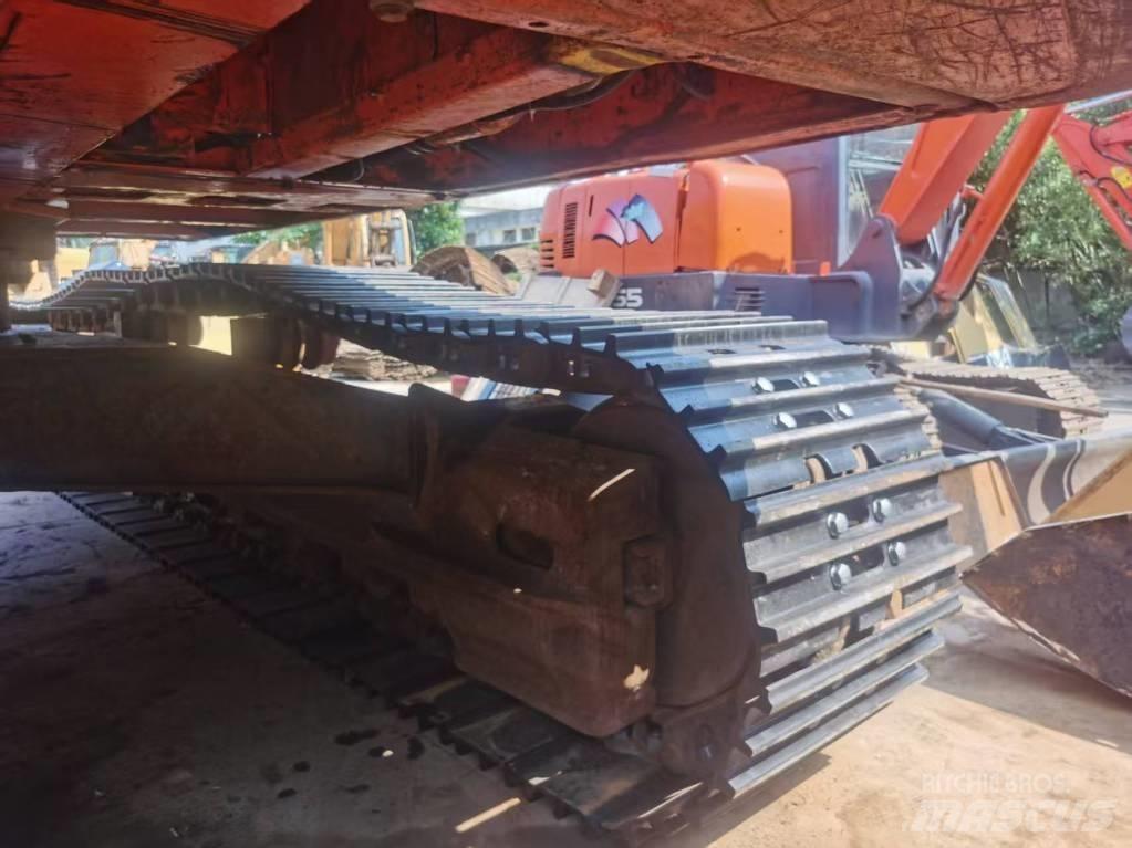 Doosan DX 300 Roomikekskavaatorid