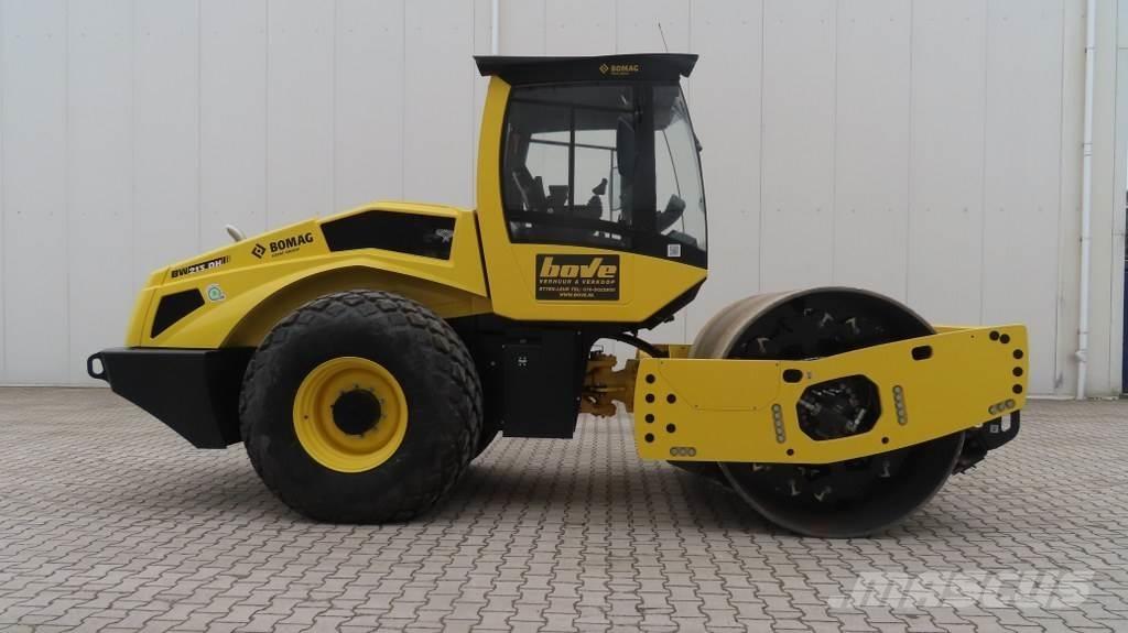 Bomag BW213 DH-5 Ühe trumliga rullid