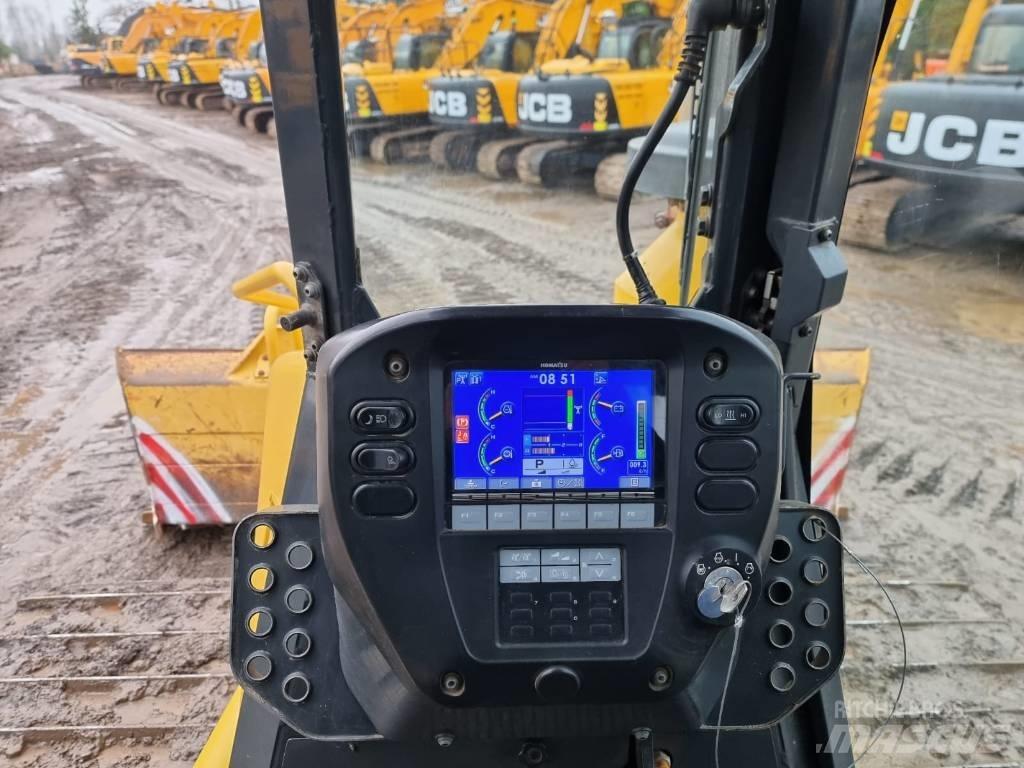 Komatsu D 61 PX-23 Buldooserid
