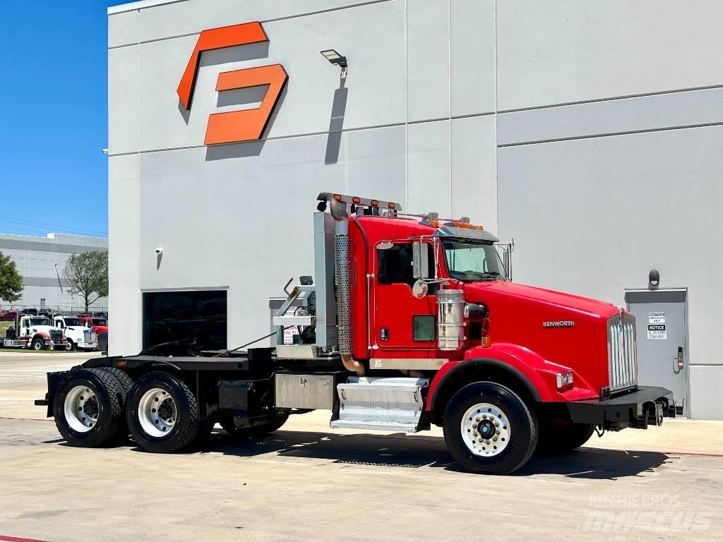 Kenworth T 800 Puksiirid