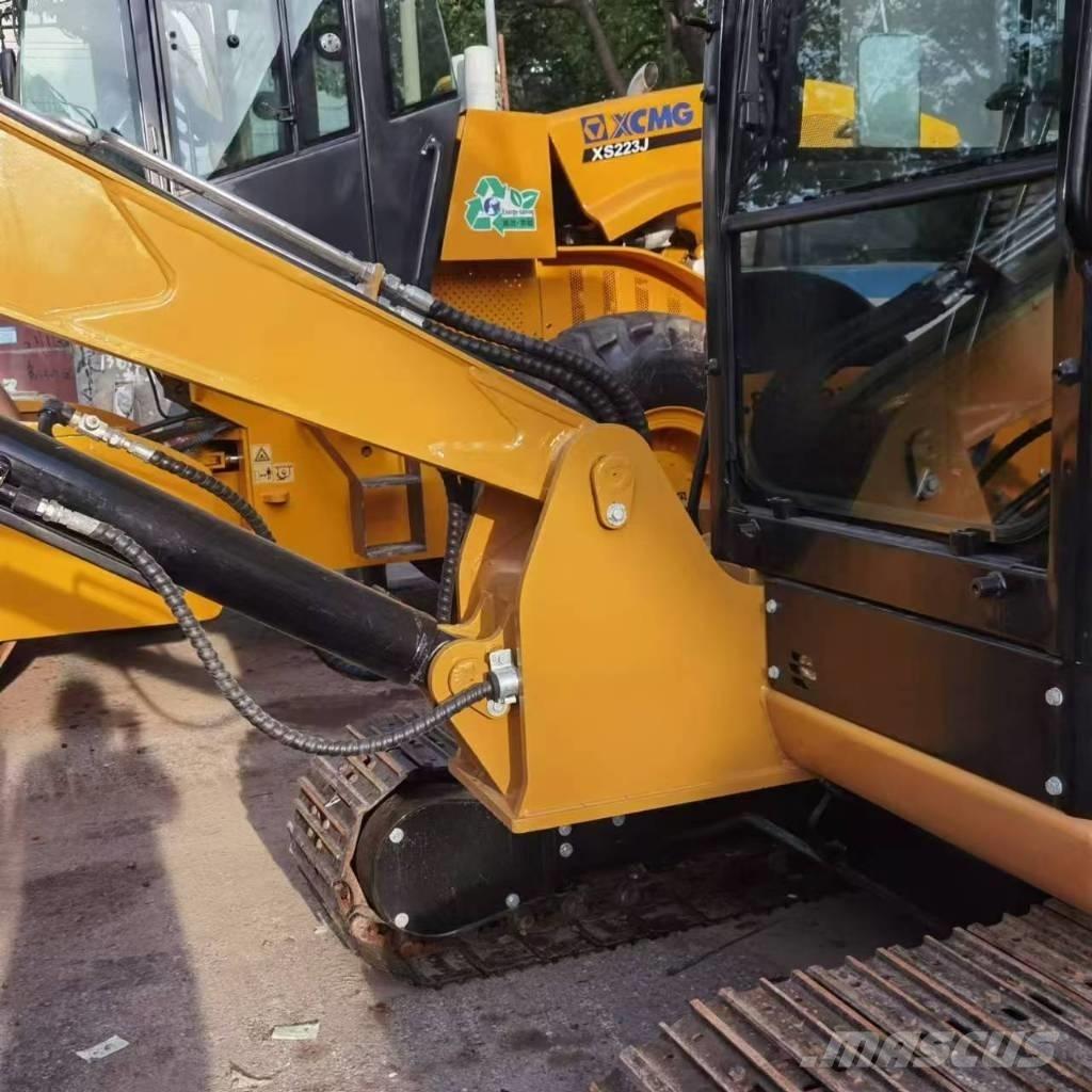CAT 306E2 Väikeekskavaatorid 7t-12t