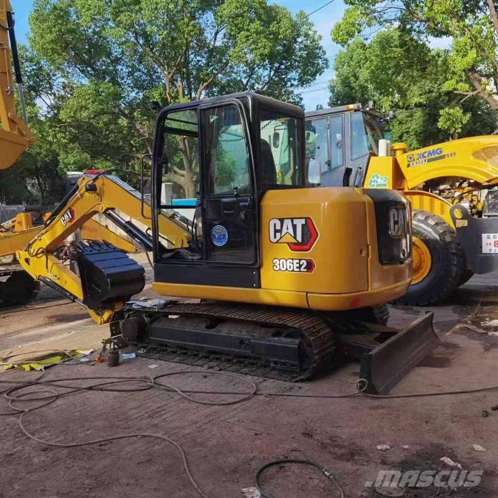 CAT 306E2 Väikeekskavaatorid 7t-12t