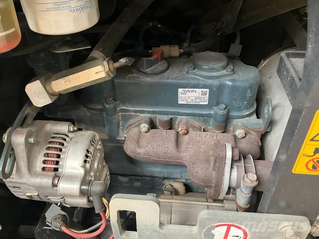 Kubota KX 019-4 Miniekskavaatorid < 7 t