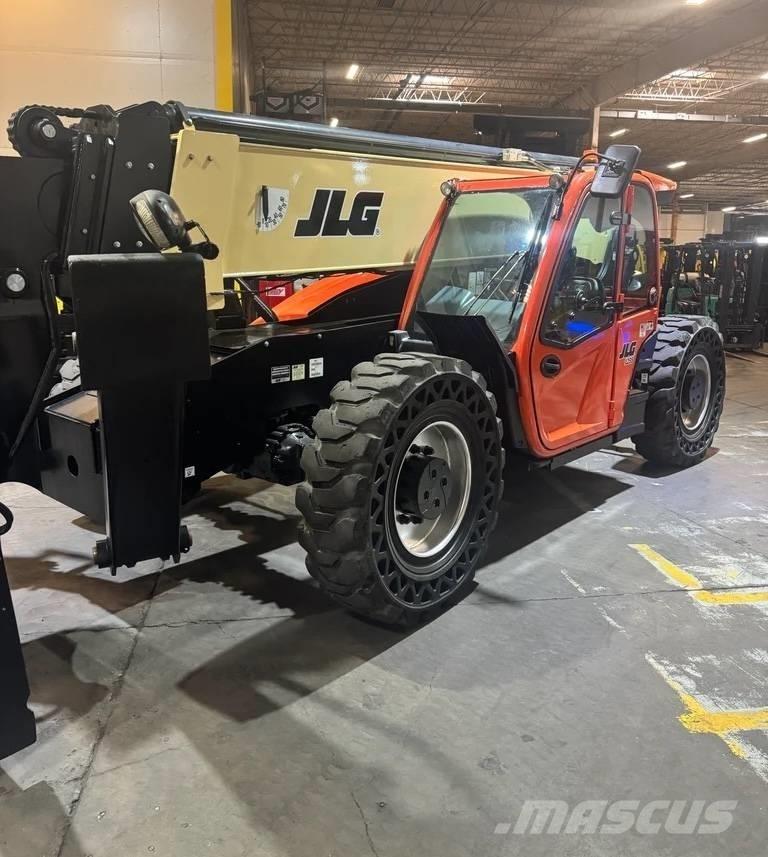 JLG 1255 Teleskooplaadurid