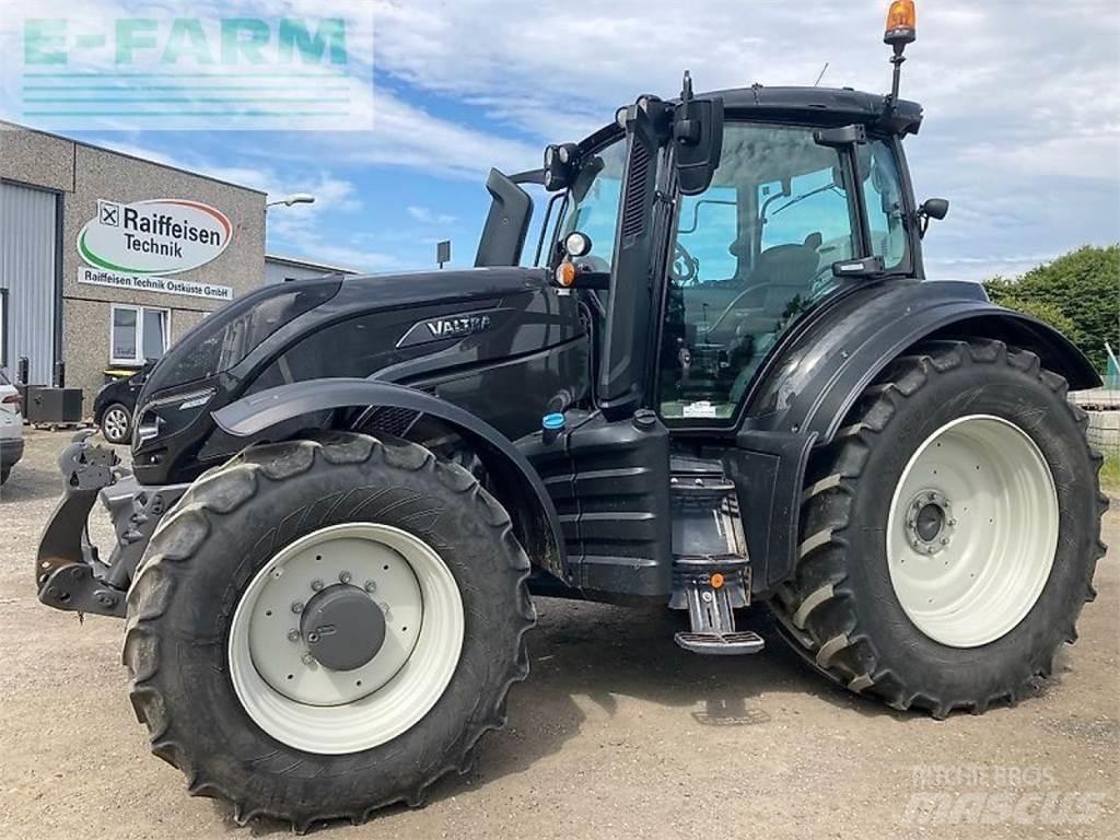 Valtra t254a mr19 Traktorid