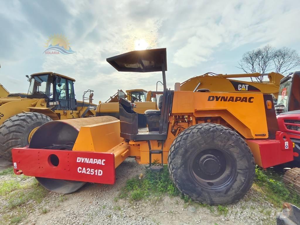Dynapac CA 25 D Ühe trumliga rullid