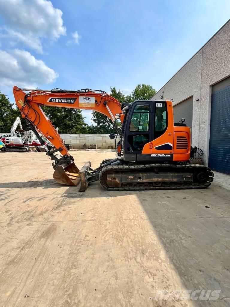 Develon DX 140 LCR-7 Roomikekskavaatorid