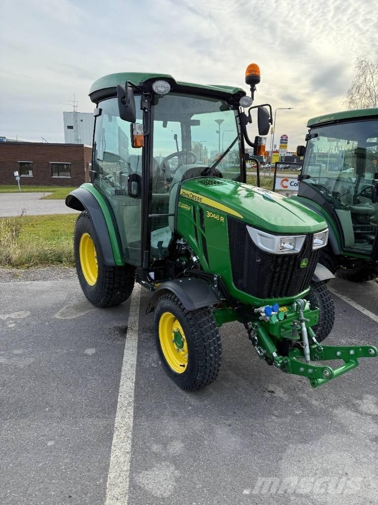 John Deere 3046 R Kompakttraktorid
