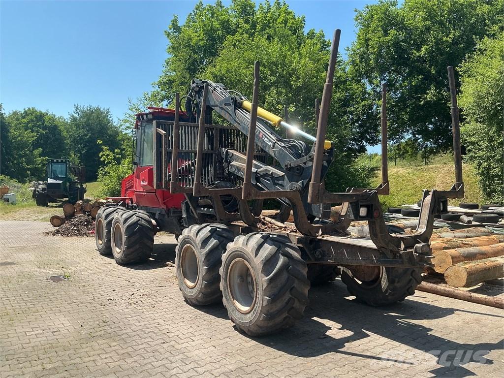 Komatsu 840 TX Forwarderid