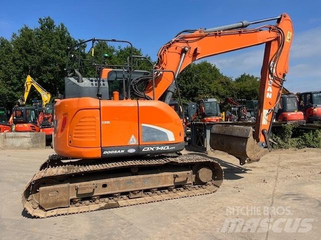 Doosan DX 140 LCR-5 Roomikekskavaatorid