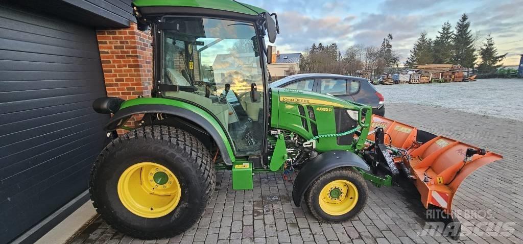 John Deere 4052 R Traktorid