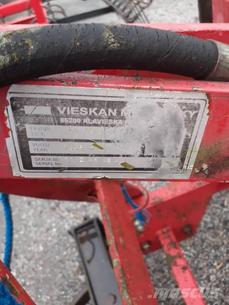 VM 45 J Äkked