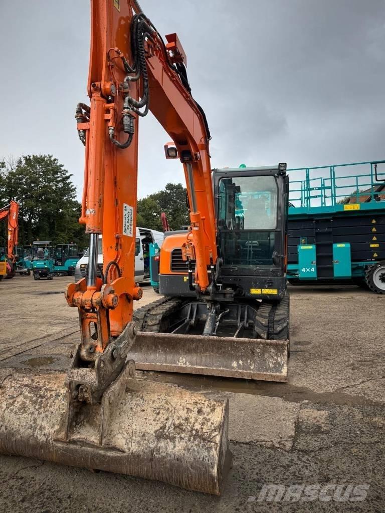 Doosan DX 63-3 Roomikekskavaatorid