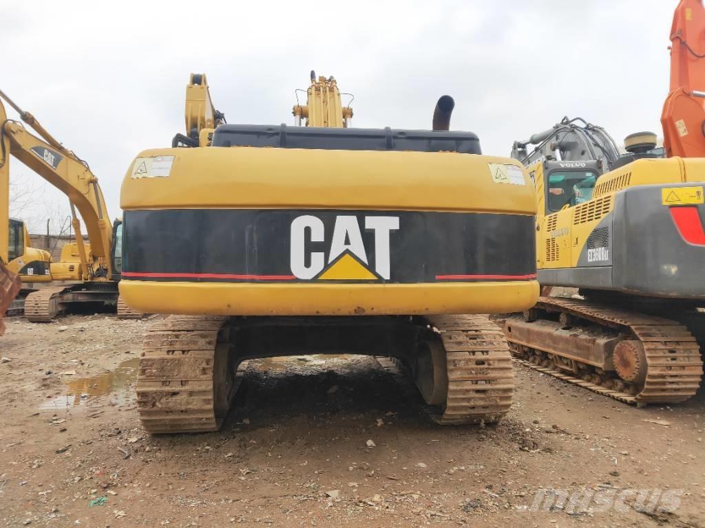 CAT 330C Roomikekskavaatorid