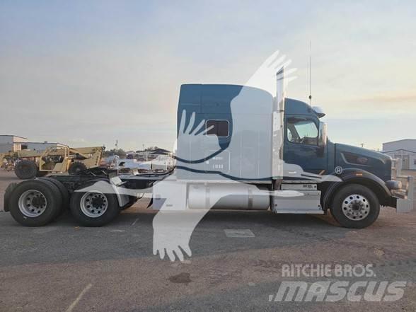 Peterbilt 567 Sadulveokid