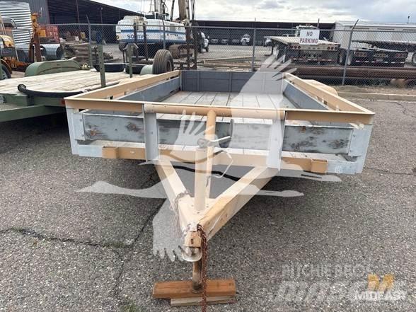  TRAILER Muu
