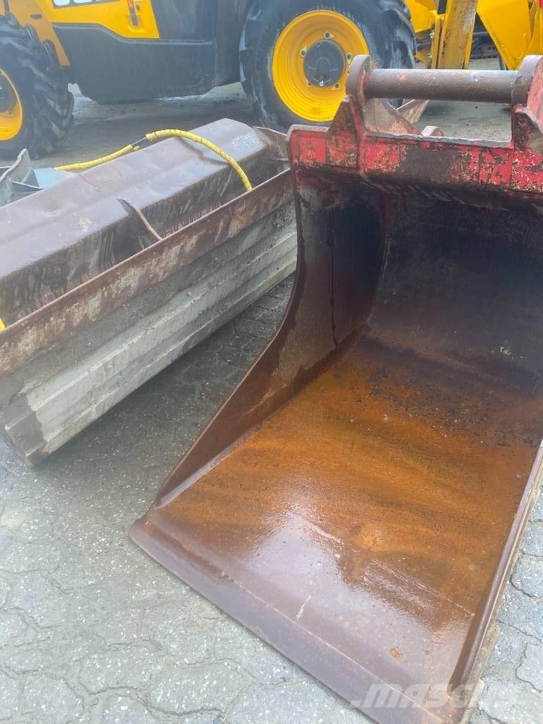 Wacker Neuson ET 145 Roomikekskavaatorid