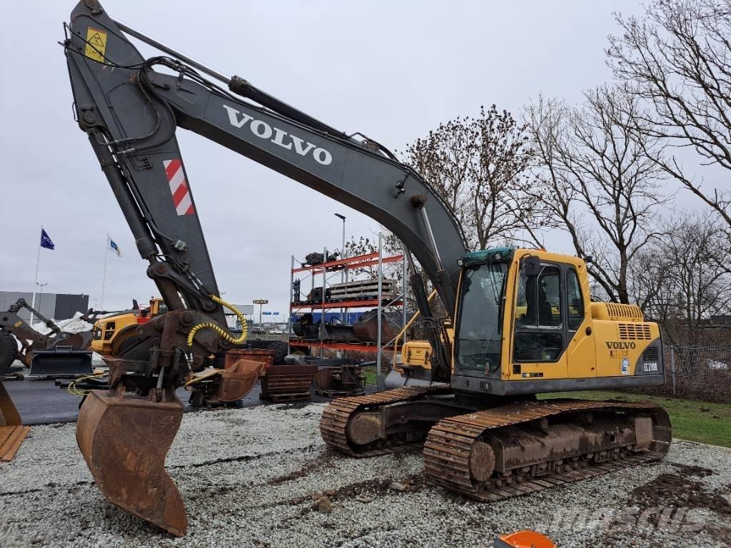 Volvo EC 210 B LC Roomikekskavaatorid