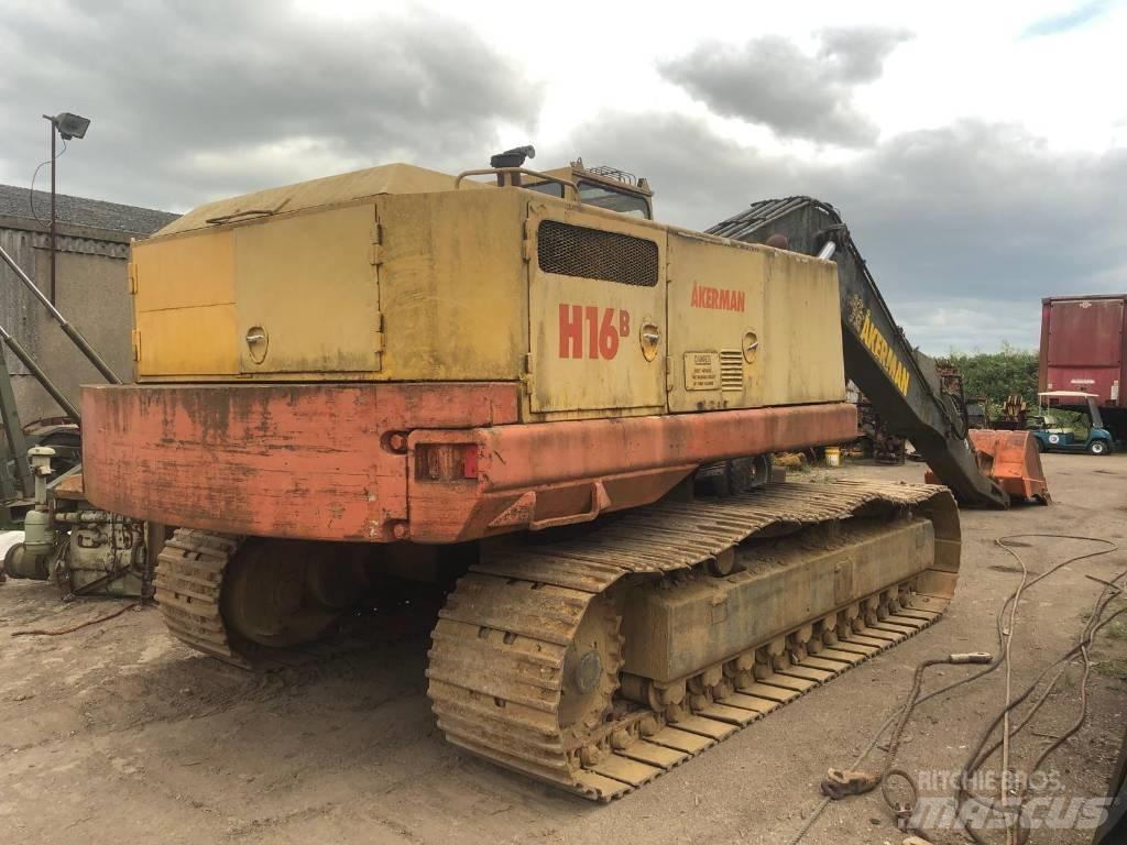Åkerman H16B Ratasekskavaatorid