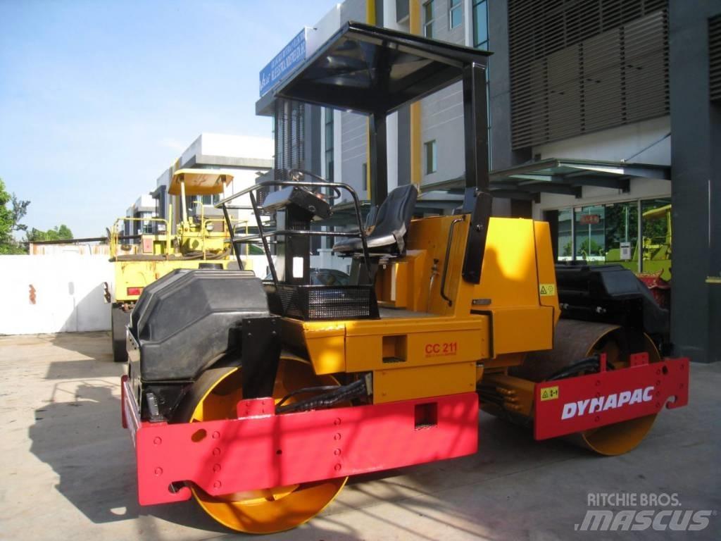 Dynapac CC 211 Tandemrullid