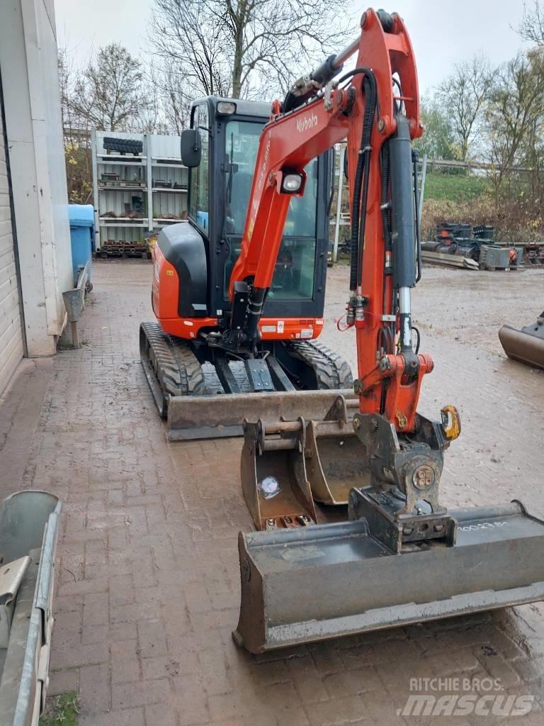 Kubota U 27-4 Miniekskavaatorid < 7 t