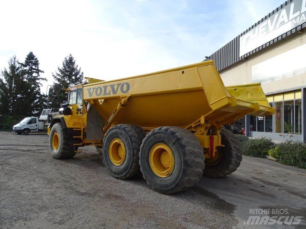 Volvo A 30 C Liigendraamiga pinnaseveokid
