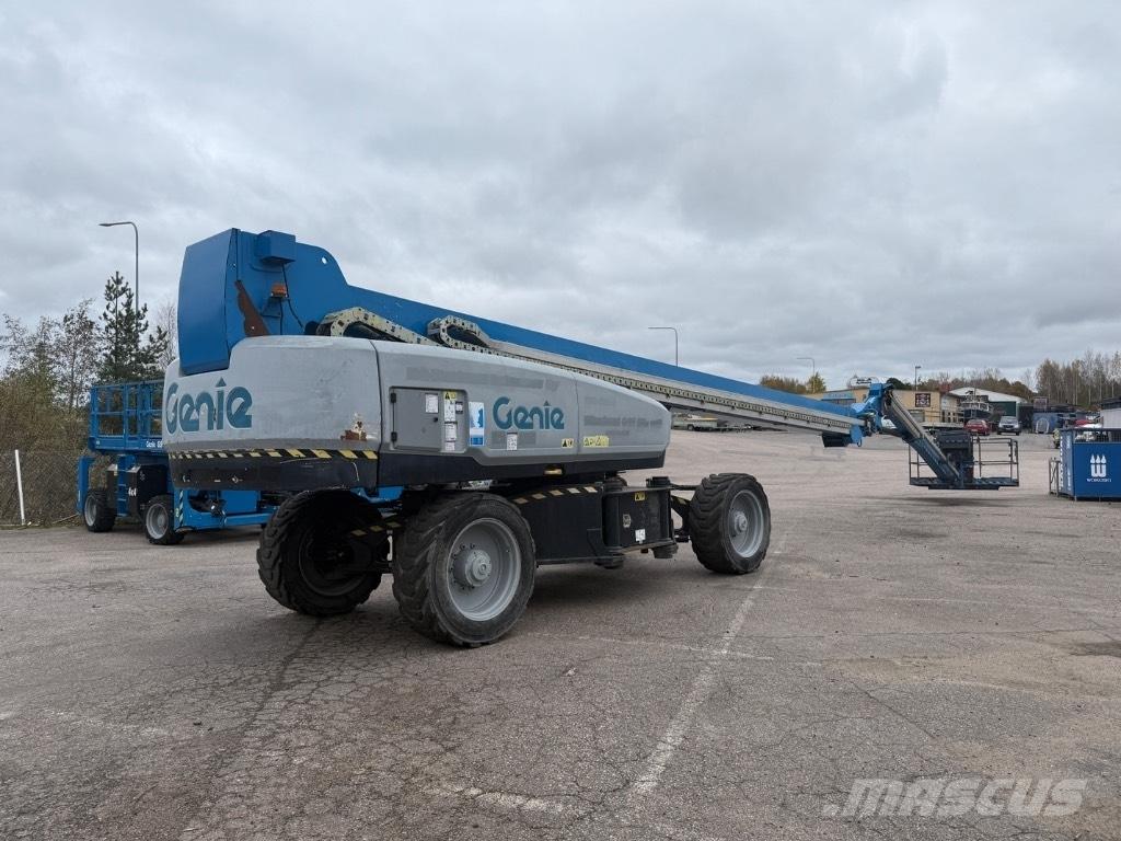 Genie SX 135 XC Iseliikuvad poomtõstukid