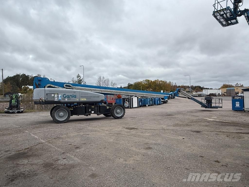 Genie SX 135 XC Iseliikuvad poomtõstukid