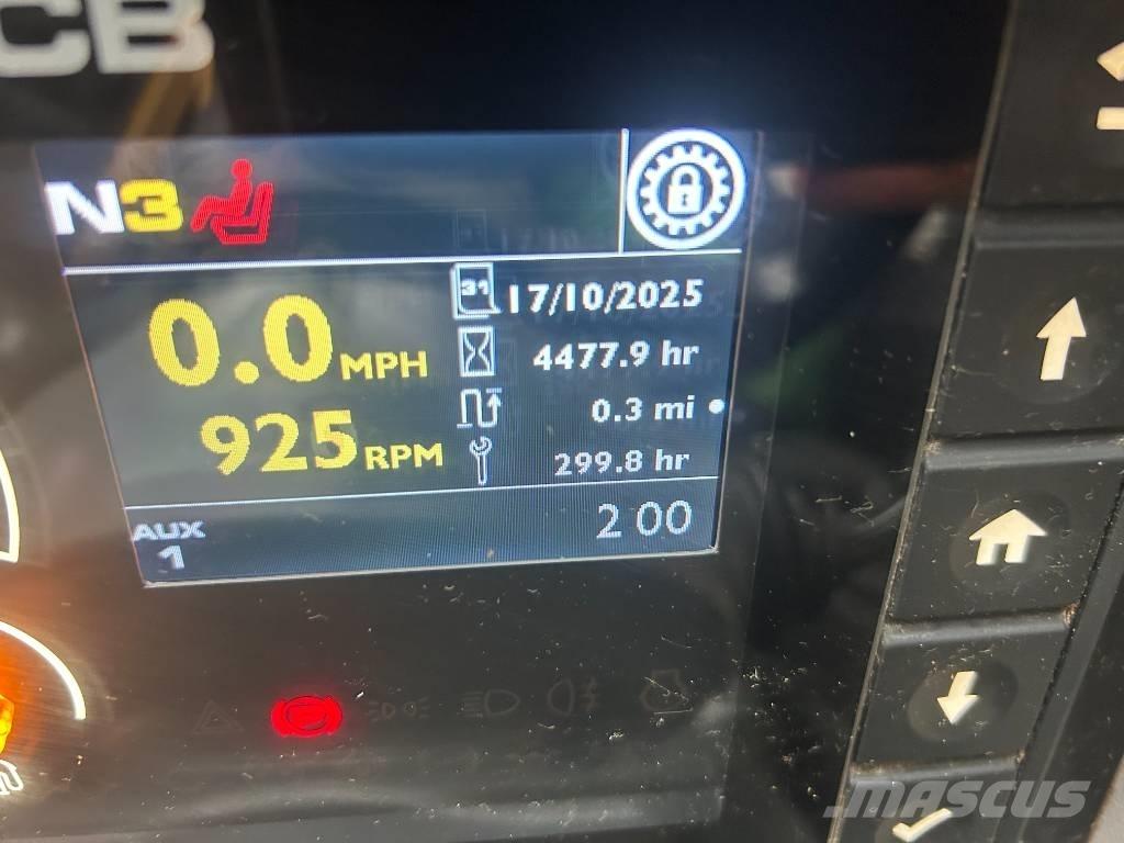 JCB TM420S Põllumajanduslikud teleskoopkäitlejad