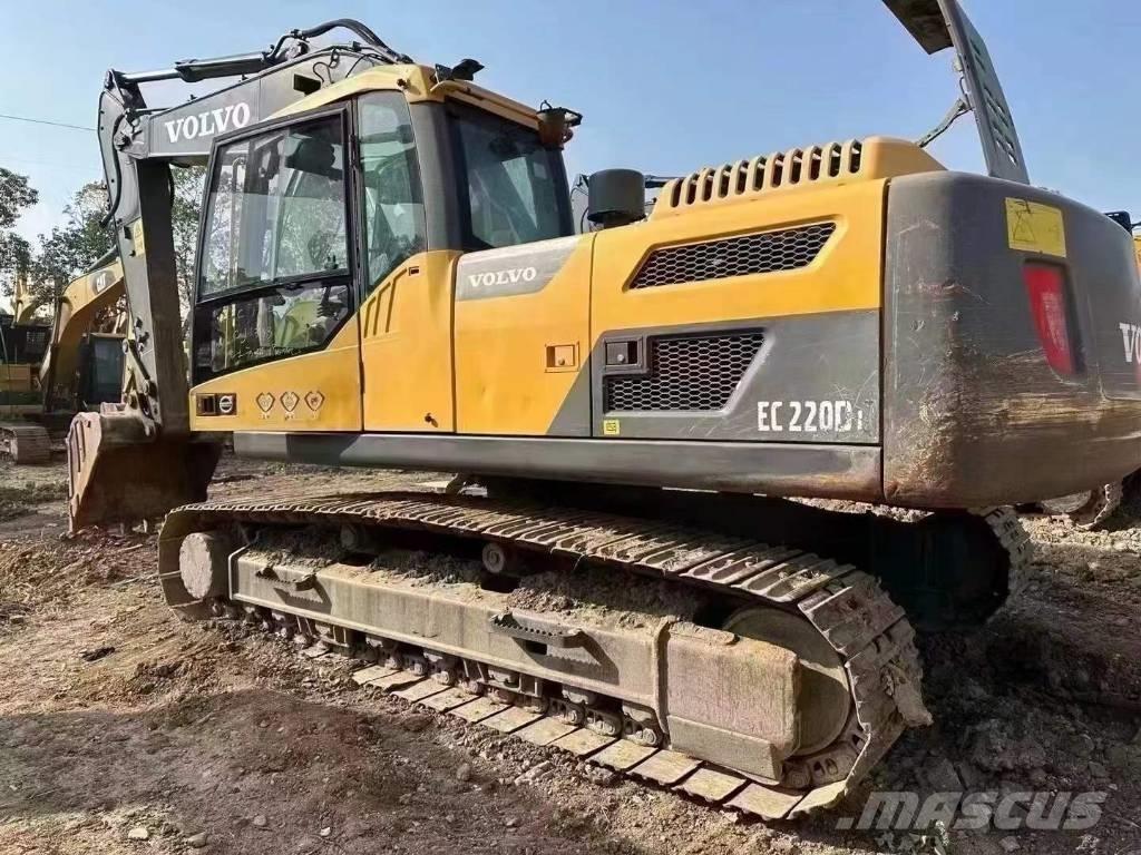Volvo EC 220 D Roomikekskavaatorid