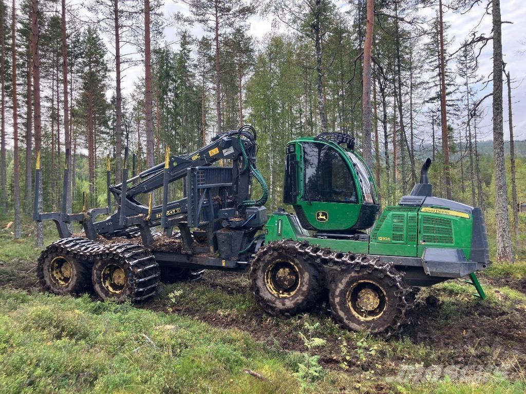 John Deere 1210G Forwarderid