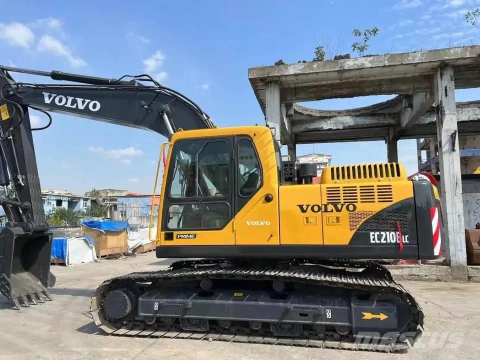 Volvo EC210B Roomikekskavaatorid