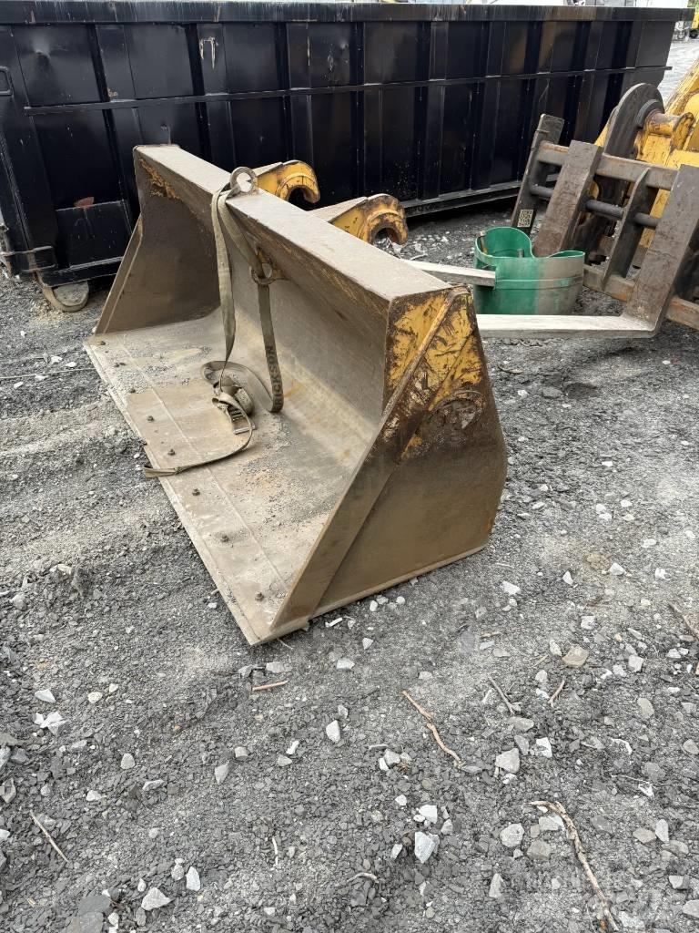 CAT 450 F Ekskavaatorlaadurid