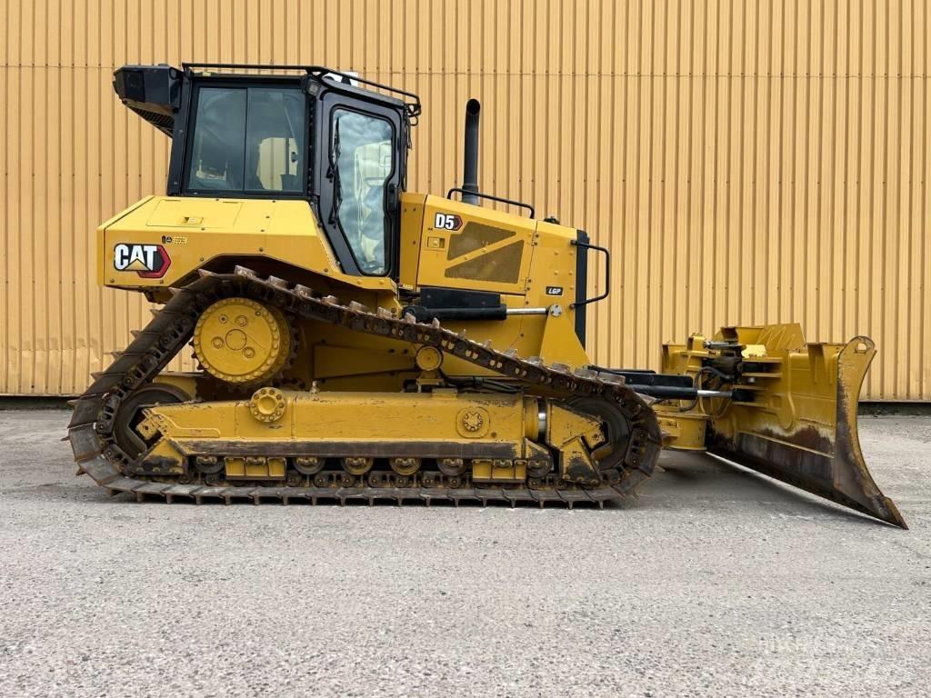 CAT D 5 LGP Buldooserid