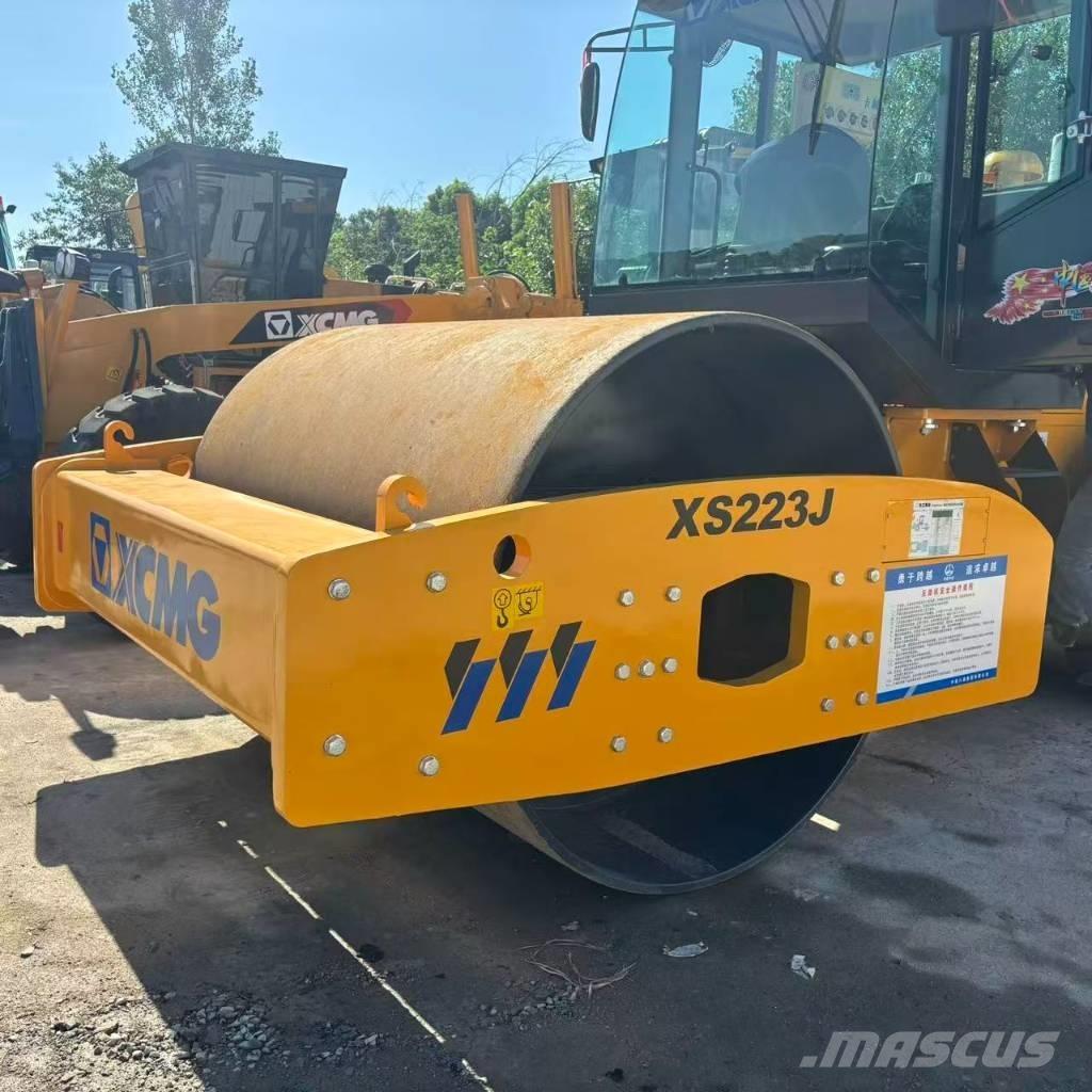 XCMG XS223J Ühe trumliga rullid