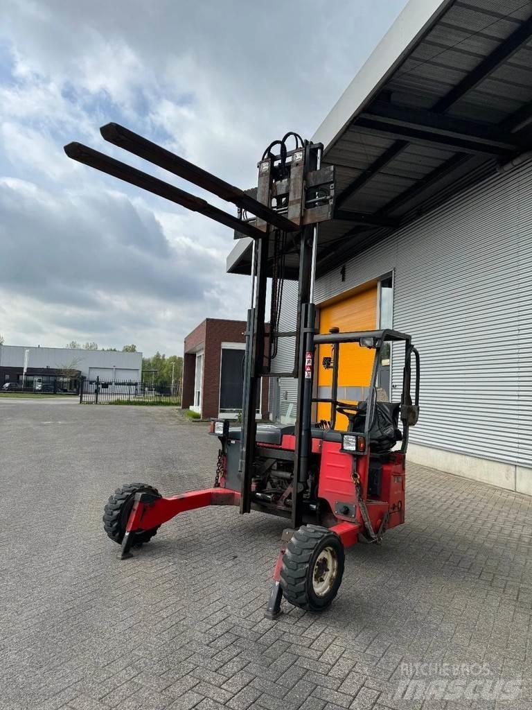 Moffett M4 20.3 Veoautol transporditav kahveltõstuk
