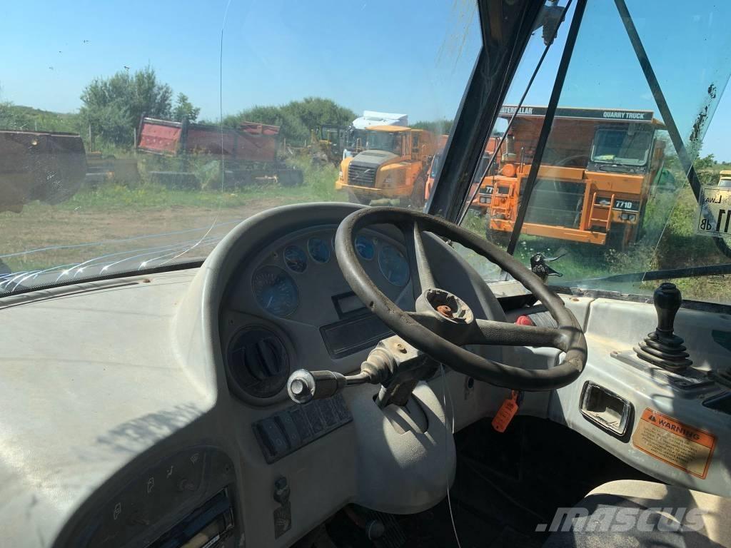Terex TA 27 Liigendraamiga pinnaseveokid