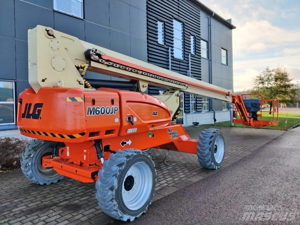 JLG M600JP Bomlift Iseliikuvad poomtõstukid
