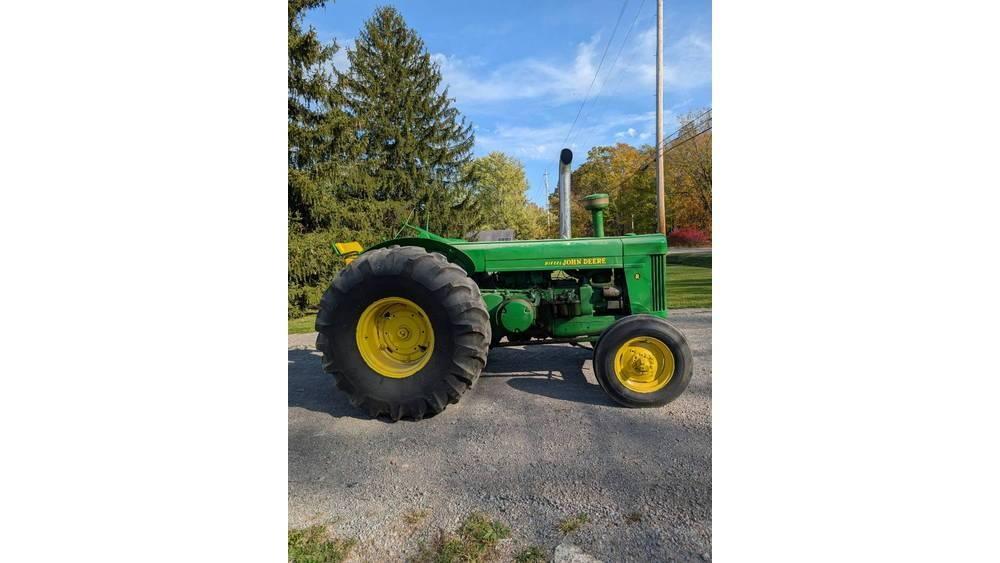 John Deere R Traktorid