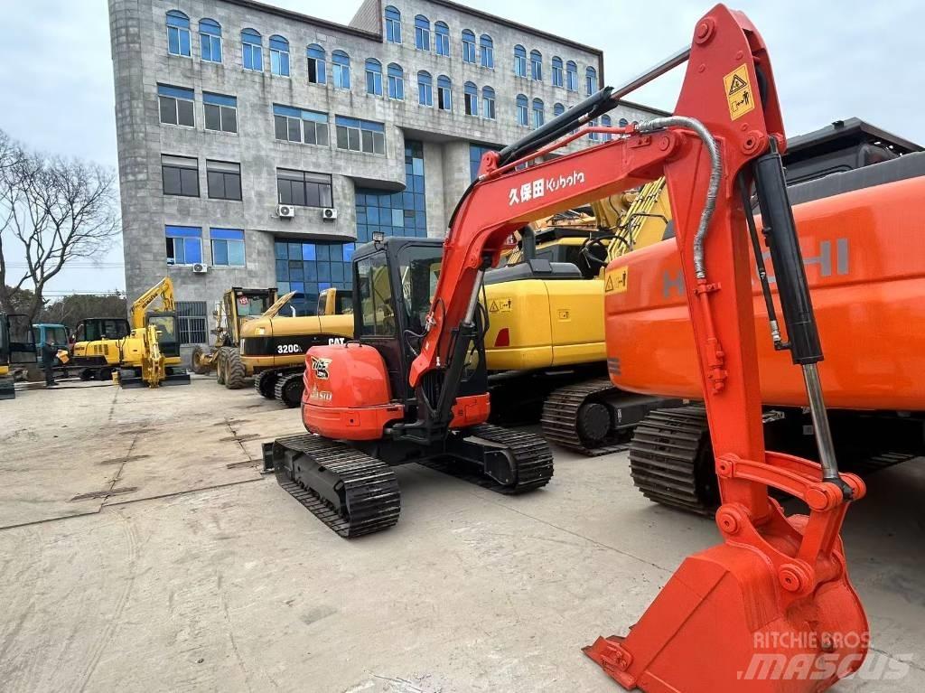 Kubota KX 155 Roomikekskavaatorid