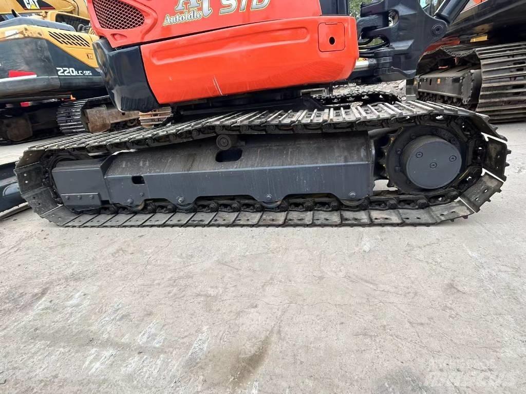 Kubota KX 155 Roomikekskavaatorid