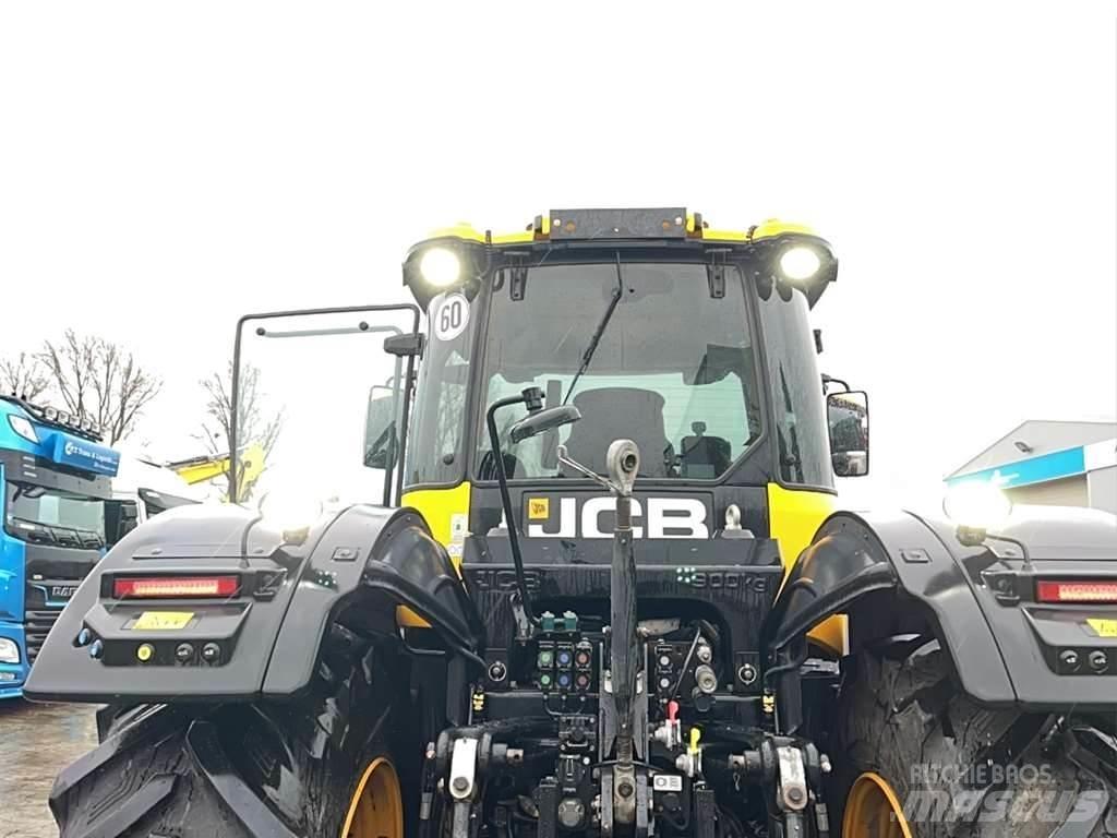 JCB Fastrac 4220 Traktorid