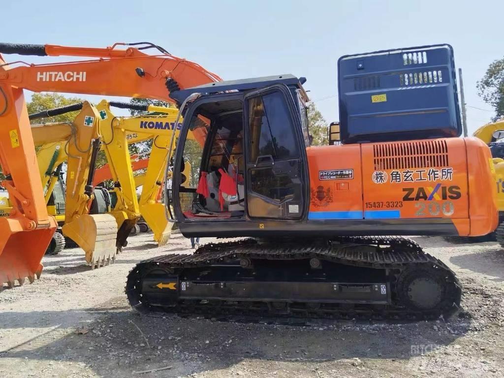 Hitachi Zaxis 200 LC Roomikekskavaatorid