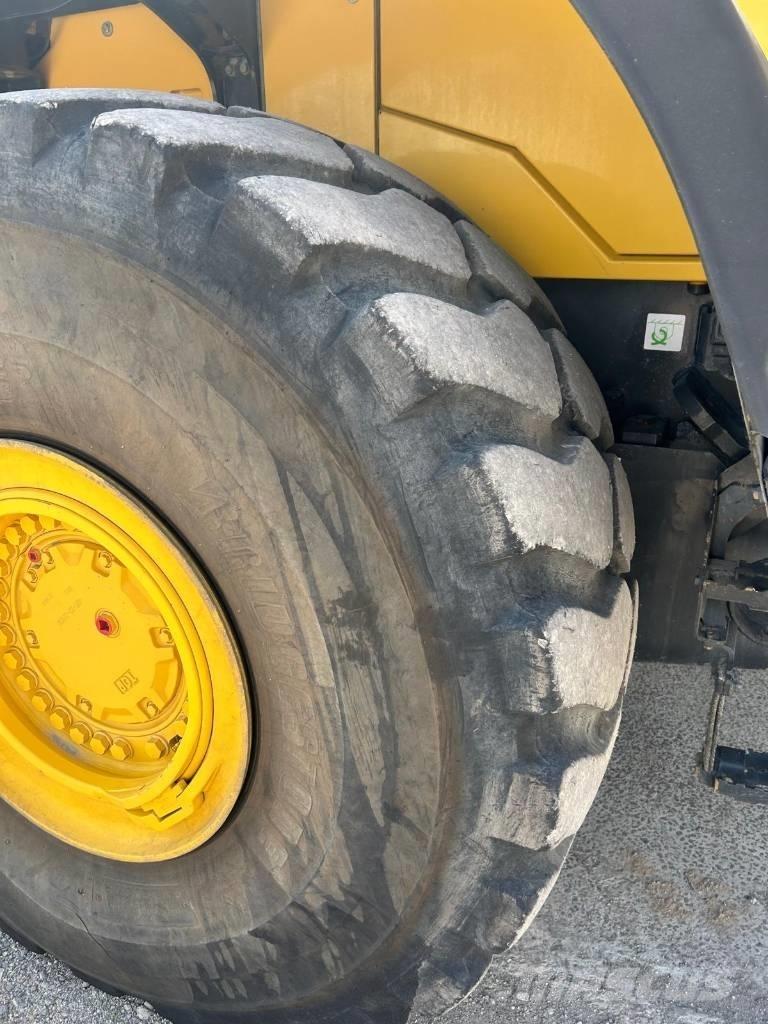 Komatsu WA 500-8EO Rataslaadurid