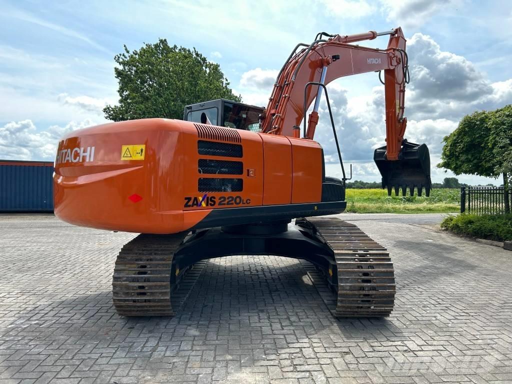 Hitachi ZX 220 LC Roomikekskavaatorid
