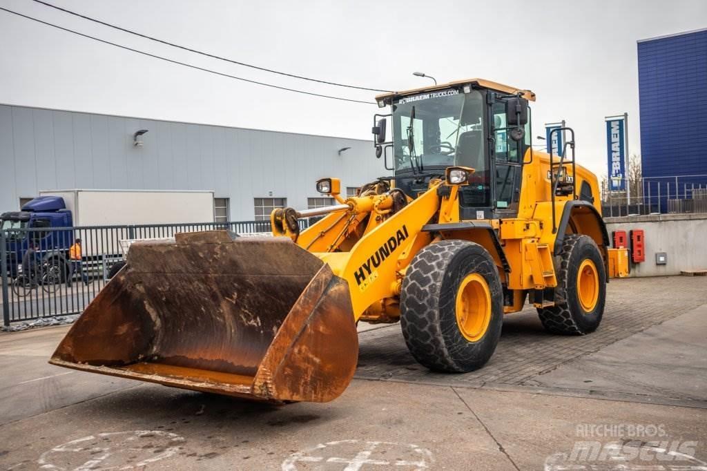 Hyundai HL955XT Rataslaadurid