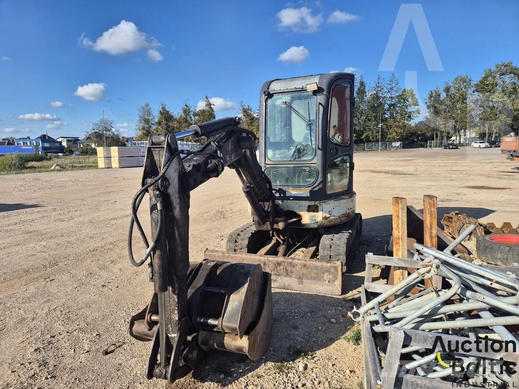 Bobcat 425 Miniekskavaatorid < 7 t