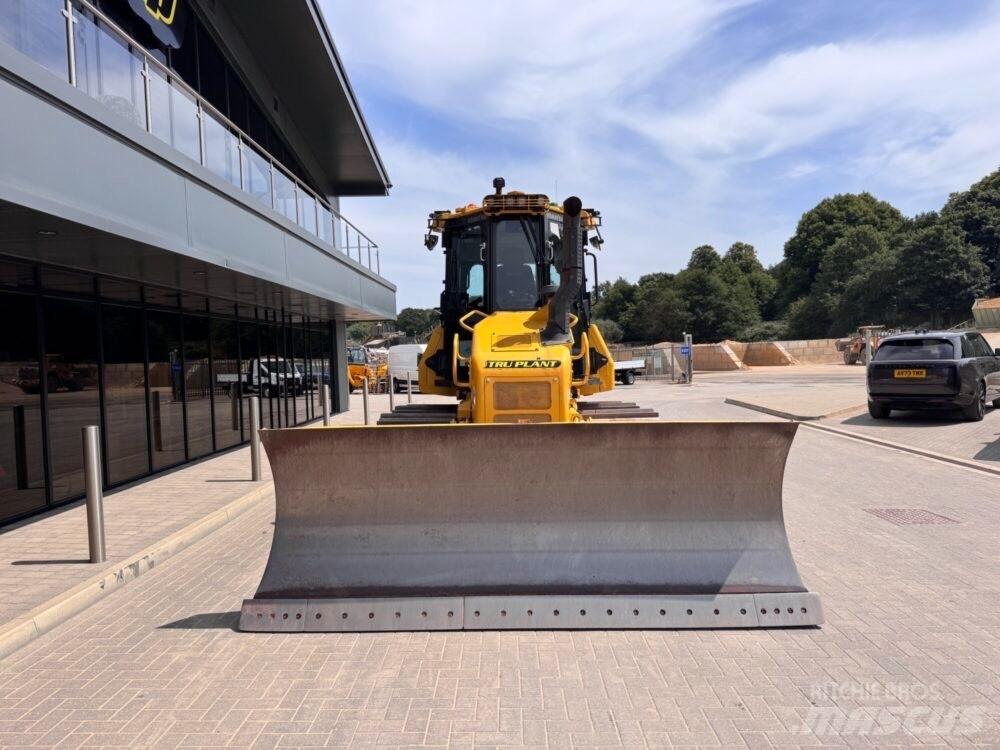 Komatsu D51PXi-24EO Buldooserid
